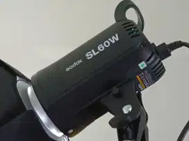 Dijual Godox SL60W paket