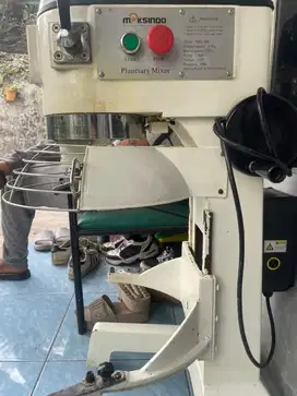 Maksindo Mesin Mixer planqetery 30liter (MKS-30B)