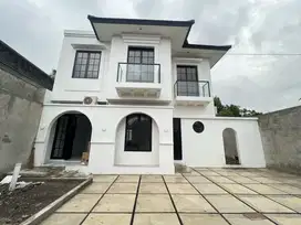 Rumah Mewah Dekat SCH Mall Sleman