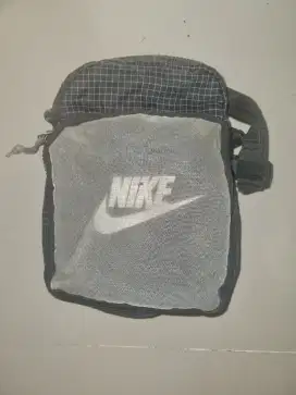 Tas Selempang Nike Heritage 2.0 ORIGINAL (Harga bisa nego)
