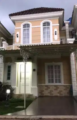 DISEWAKAN RUMAH TENGAH KOTA DEKAT TUGUMUDA , RS KARIADI, TOL MANYARAN