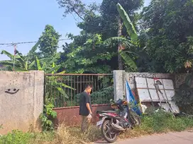 Tanah dijual di lokasi strategis , tidak banjir