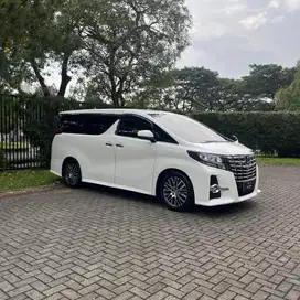 Toyota Alphard 2.5 SC 2016