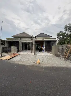 Rumah Proses Bangun Di Jalan Kaliurang Km 13
