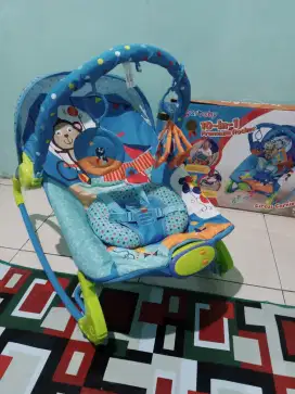 Bouncer ayunan bayi