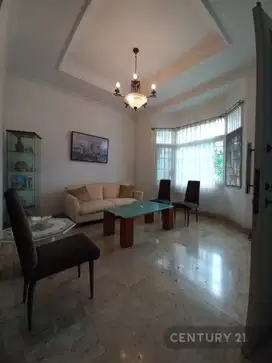 Rumah Dalam Lingkungan Nyaman Di Bintaro Sektor 1 S7922