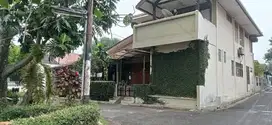 Dijual Cepat Rumah Vintage Siap Huni di Pusat Kota Cianjur