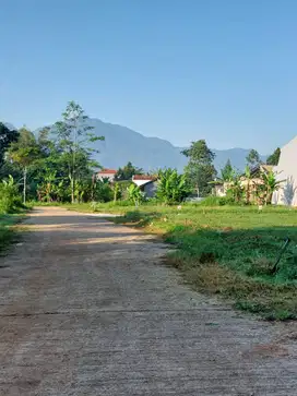 KAVLING MURAH STRATEGIS VIEW GUNUNG UNGARAN CUMA 100 METER DARI JALAN
