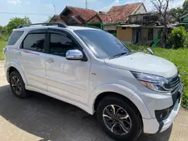 Toyota Rush 2017 Bensin