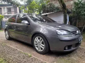 Volkswagen Golf 2004 Bensin