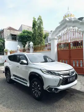 MITSUBISHI PAJERO SPORT 4x2 DAKAR