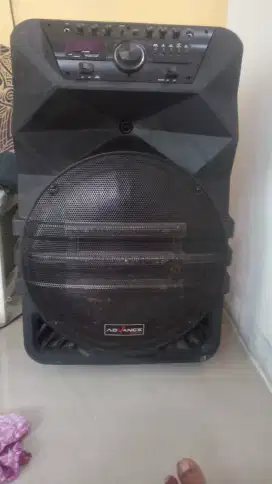 wireless sound system merk Advance Type K1512