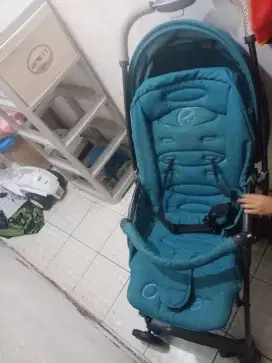 STROLLER BAYI warna Hijau