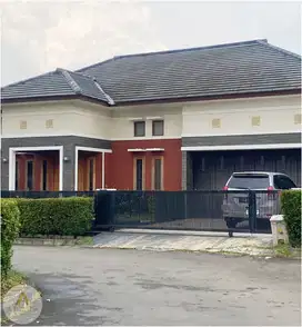 rumah di antapani puri dago luas dan siap huni