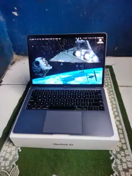 Macbook air retina 2019 ram 8/256