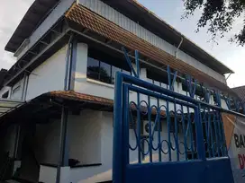 Dijual Rumah dan gudang bekas konveksi  di Pulomas Pulogadung Jakarta
