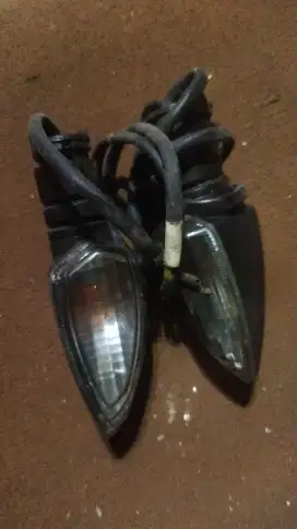 Sein belakang Yamaha Aerox orisinal