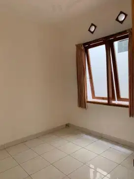 Rumah tinggal siap huni TKI 3 bandung jual murah