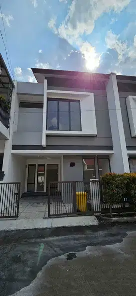 Sewa Rumah SiapHuni Sekitar Setra Dago Antapani dkt AH Nasution |SW023