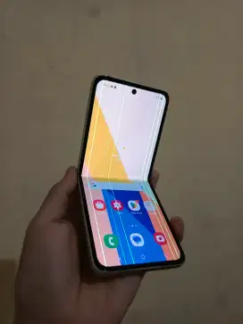 Samsung z flip 3 greenline