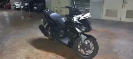 Vario 160 2022 black doff