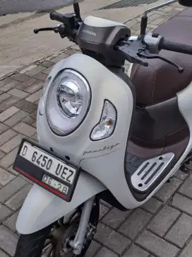 HONDA NEW SCOOPY PRESTIGE 2023 KM 16RB