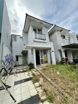 DIJUAL CEPAT RUMAH 2 LANTAI CLUSTER SERENADE LAKE di Gading Serpong