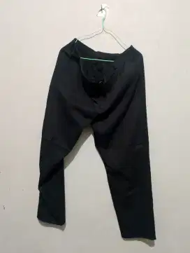 Celana Panjang Hitam XL Second Original Preloved