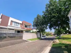 Rumah Mewah Puri Arga Golf BSB City Semarang