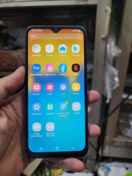 samsung galaxy a20 3/32gb
