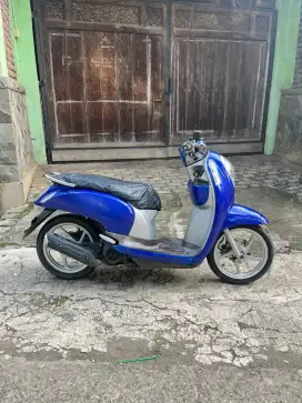 scoopy Fi 2016 lengkap ( plat A )
