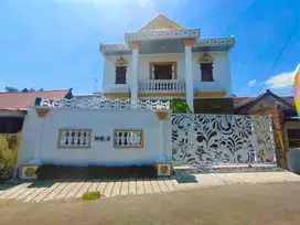 Rumah Dalam Kota Dekat Jalan Kusumanegara Taman Siswa