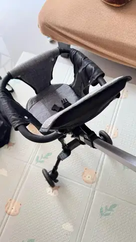 Stroller Vbaby Q1
