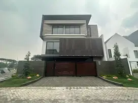RUMAH BARU SUPER MEWAH CITRALAND DEKAT UC, GWALK, DAN PAKUWON MALL