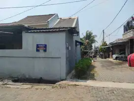 DIJUAL RUMAH HOOK PERUM TANGERANG RESIDENCE SEPATAN