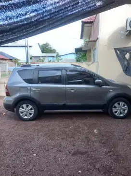 Di jual livina xgear tahun 2008 menual