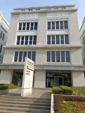 Gedung gandeng FBL 5 siap pakai di pusat Bisnis bsd