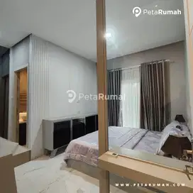 Dijual rumah villa komplek royal sumatera furnish jalan jamin ginting
