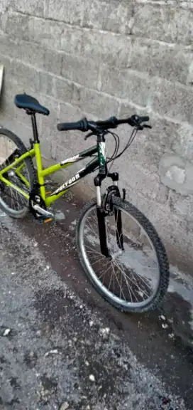 dijual spd Polygon ring26 siap pakai