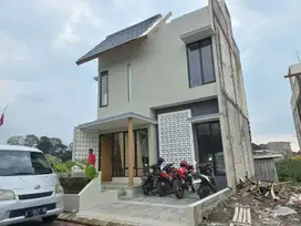 Dijual Villa Lokasi Strategis di Tengah Kota Batu Harga Terbaik