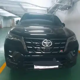 Toyota Fortuner 2023 Diesel