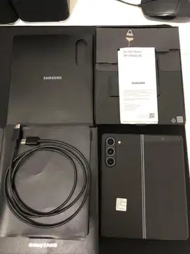 Samsung Z Fold 5 1TB SEIN kondisi sangat mulus