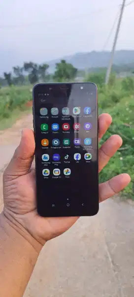 Samsung J8 3/32 orginal