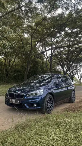 BMW 218i RARE 2016 Bensin