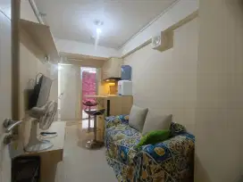 Disewa 1 BR FF Lantai Rendah Apartemen Bassura City