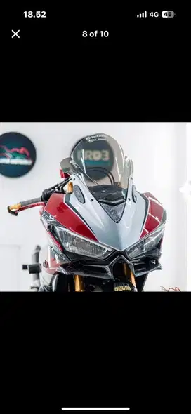 YAMAHA R25 oldd