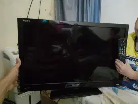 Tv led sharp aquos 24 in mulus