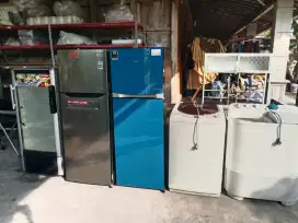 Kulkas rusak bekas