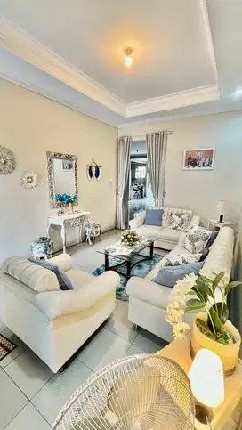 Dijual Rumah Mewah Dijalan Boulevard Galaxy Bekasi Selatan