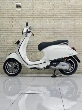 TERMURAH‼️ Vespa Primavera S150 ABS 2022 Putih Favorit Mustika